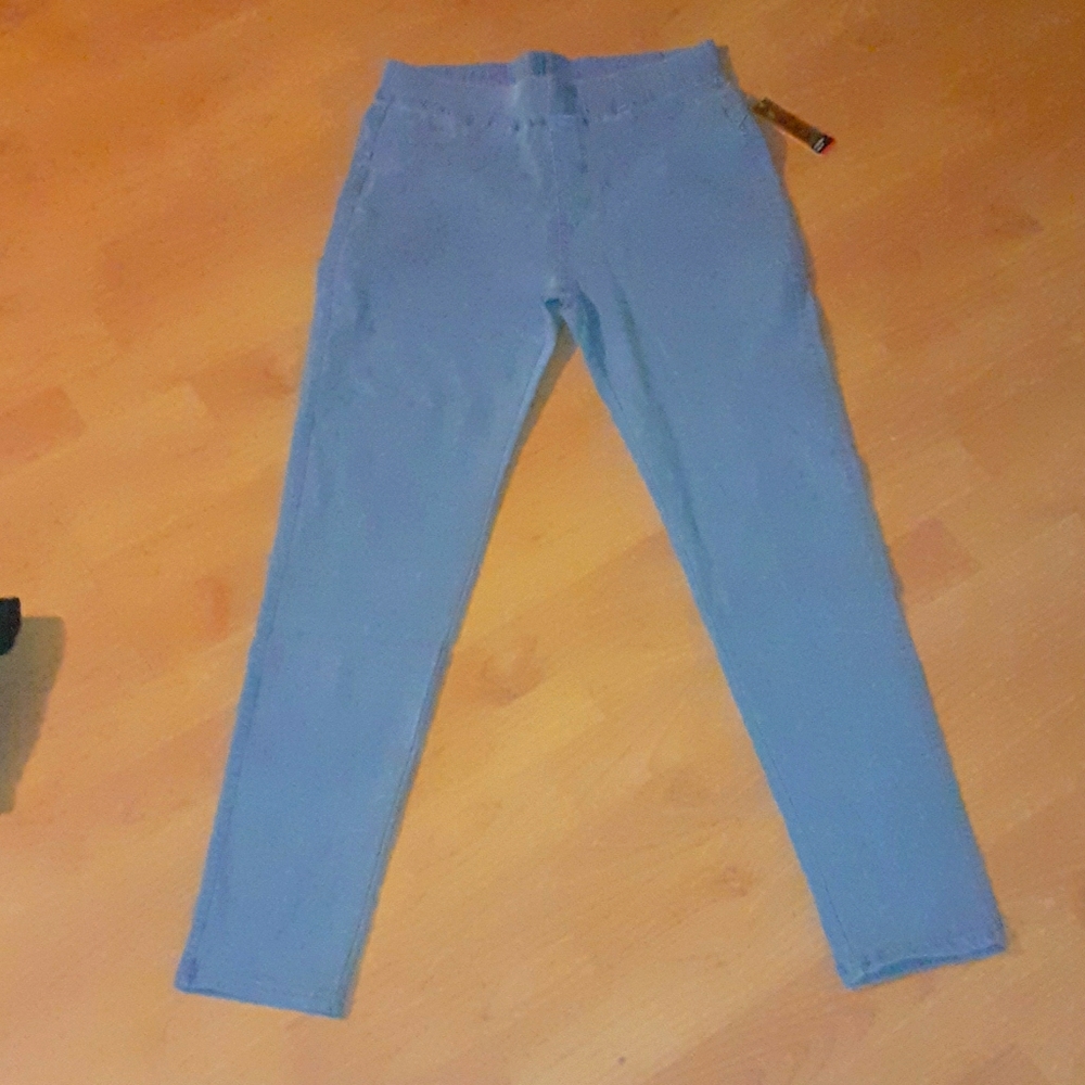 BNWT womens butt lifting jeggings